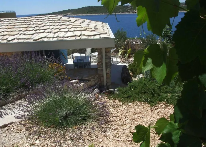 Stone House Marina-sevid, 1 House-1 *