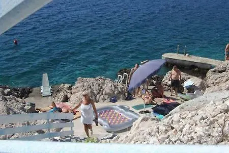 Stone House Marina-sevid, 1 House-1 Apartment Sevid