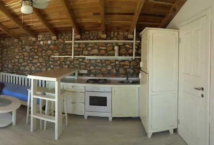 Stone House Marina-sevid, 1 House-1 Apartment Sevid
