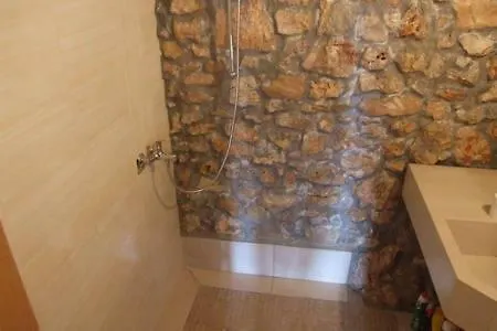 Stone House Marina-sevid, 1 House-1 * Sevid